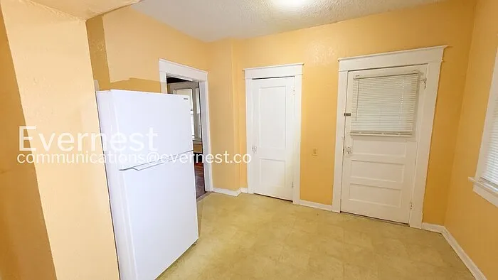 3400 E 69th St — Photo 5