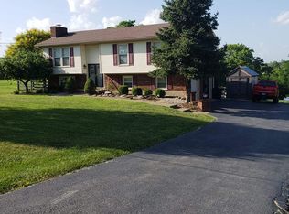 398 Dawson Hill Rd, Louisville, KY 40299