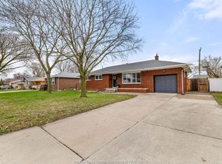 1064 Virginia Ave, Windsor, ON