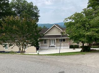 111 Deer Run Pt, La Follette, TN 37766