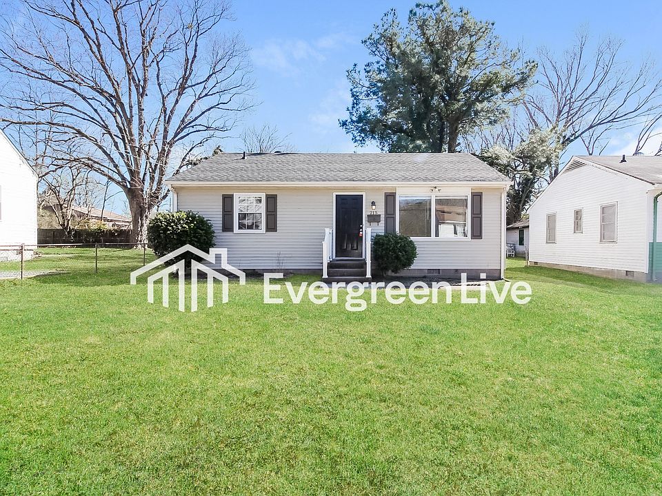 1st image of 215 N Ivy Ave