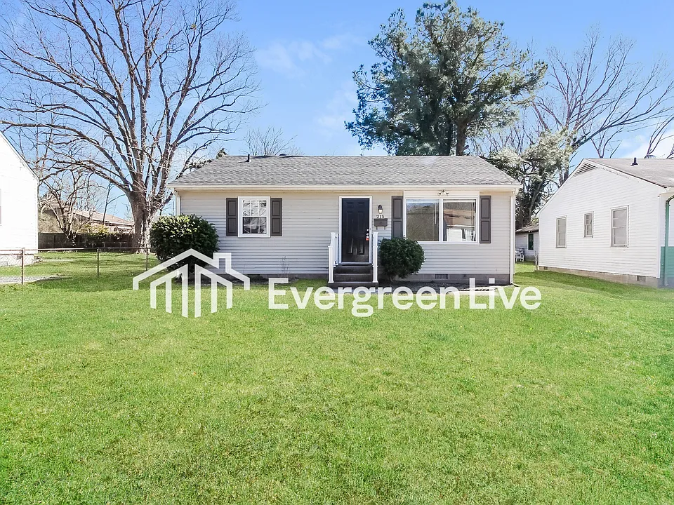 215 N Ivy Ave