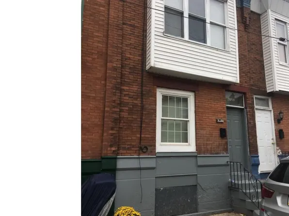 2058 E Pacific St, Philadelphia, PA 19134