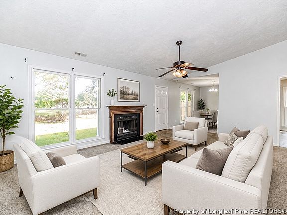 4th image of 1705 Veanna Dr