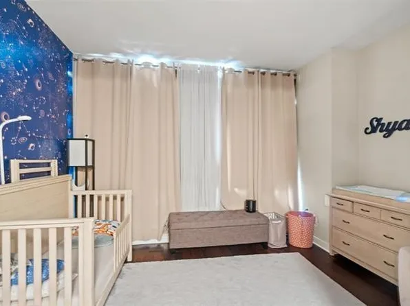 1200 Avenue At Port Imperial image 17 of 41