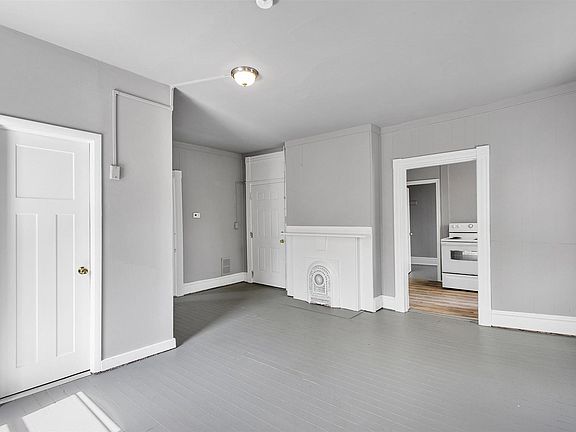 3rd image of 2918 3rd Ave APT 2