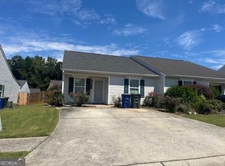 1740 Summerwoods Ln, Griffin, GA 30224