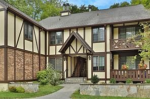 1st image of 12 Foxwood Drive #7