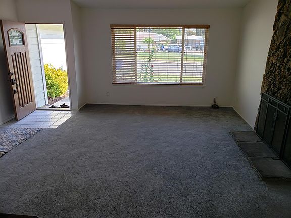 3rd image of 5125 Cherbourg Dr
