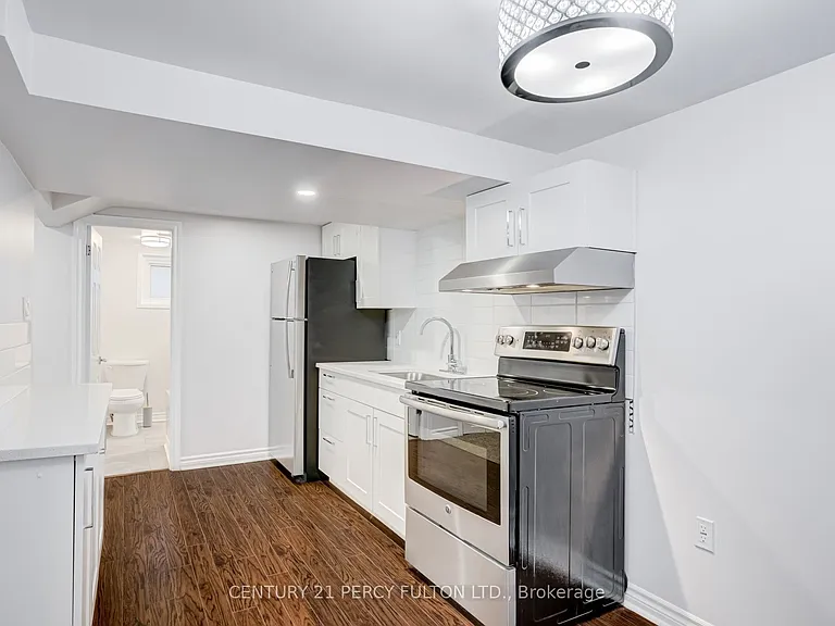 144 Taylor Ave #BASEMENT — Photo 15