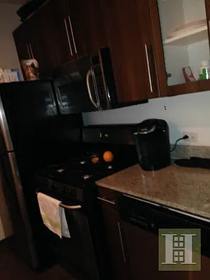 Rented by Halstead Real Estate | media 28