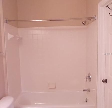 5th image of 3862 Lancaster Ct APT 103
