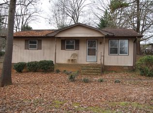 211 Knighton Dr, Wellford, SC 29385