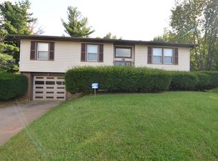 1190 Briarwood Cir, Lexington, KY 40511