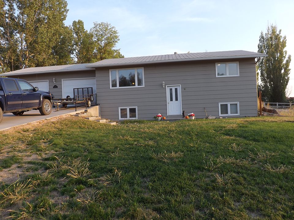 1st image of 225 Hilltop Dr