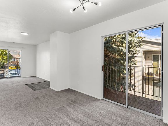 5th image of 647 S 500 W APT 8