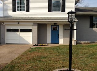 590 Fairwood Rd, Huntington, WV 25705