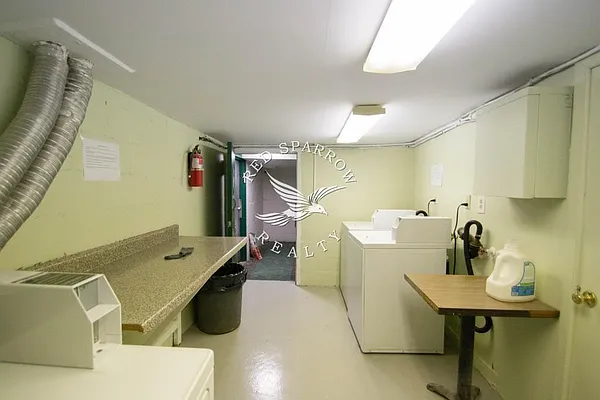 Rented by Red Sparrow Realty Group | media 32