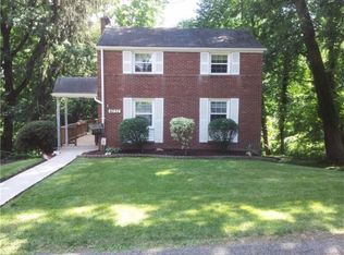 4757 Echo Glen Dr, Pittsburgh, PA 15236
