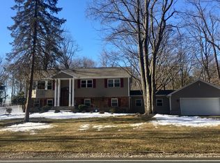 65 Zukor Rd, New City, NY 10956