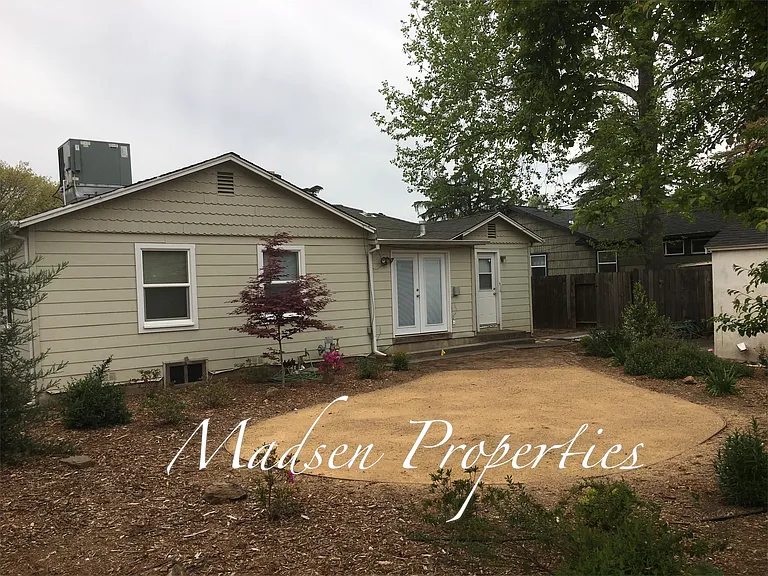 1618 Sunset Ave — Photo 34