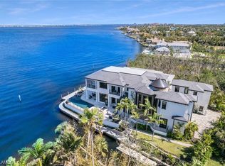15200 Cove Ln, Fort Myers, FL 33908