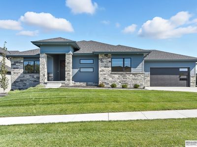 3913 S 212th St, Elkhorn, NE, 68022