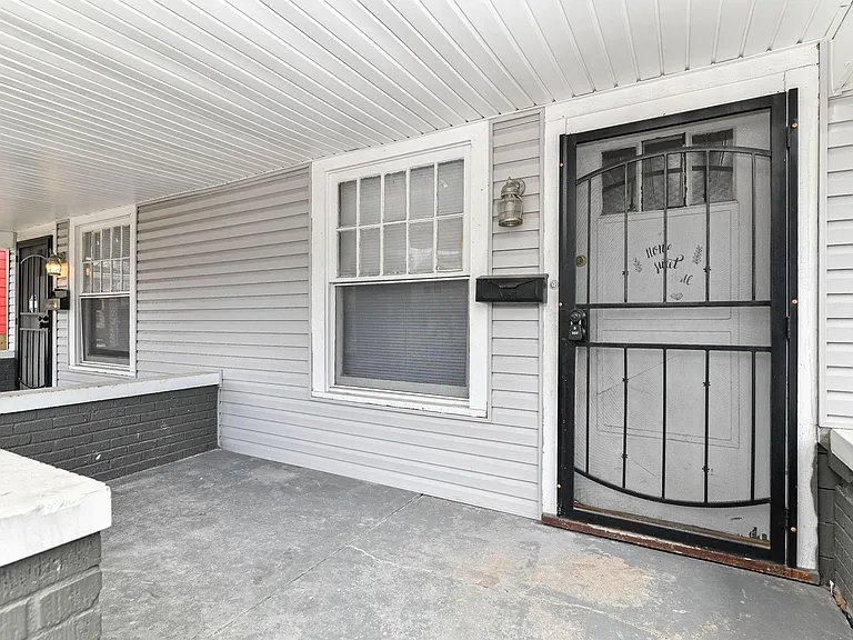 3041 Broadway St #3041 — Photo 2