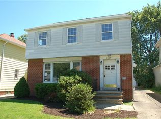 2419 Bromley Rd, University Heights, OH 44118
