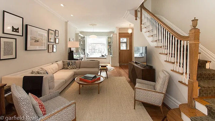 Rented by Garfield Realty  | media 2