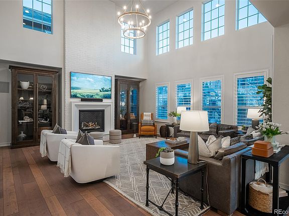 4th image of 802 Braesheather Place