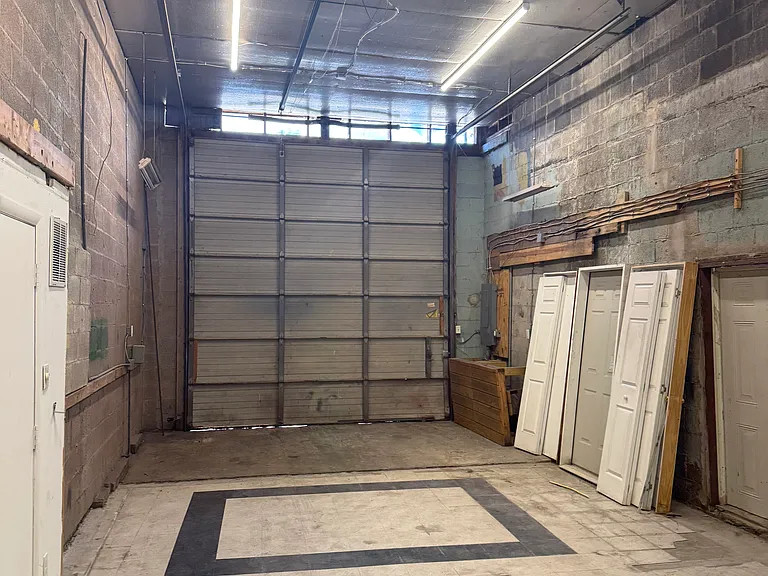 200 N Main St — Photo 14