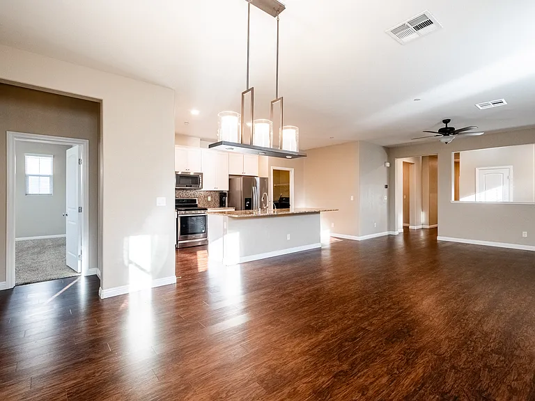 3196 Arco Ave — Photo 65