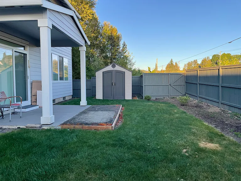 22405 SW Forest Creek Way — Photo 40
