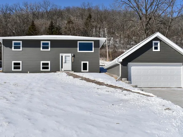 131 Oskamp Cir, Winona, MN 55987