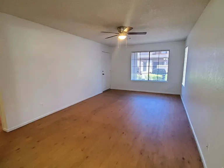 839 S Westwood St #180 — Photo 9