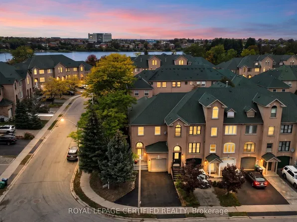 23 Provincial Pl, Brampton, ON L6S 6C5