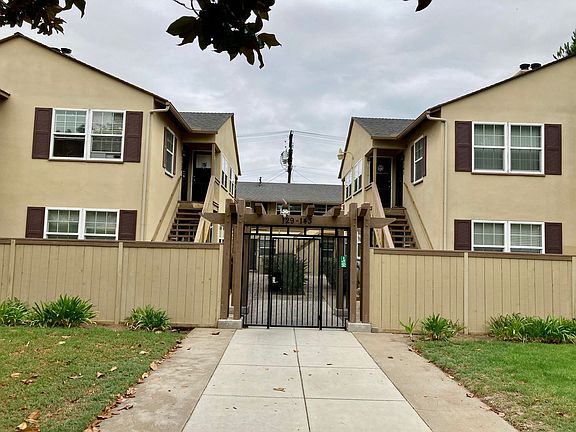 2nd image of 129-43 D Ave #129-1/2