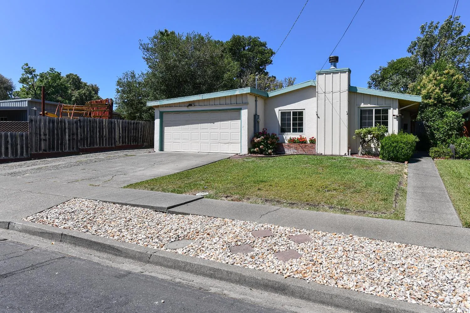 2763 Main Street - Photo 1