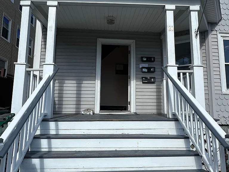 21 Read St — Photo 2