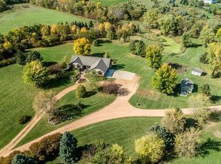 4910 Hickory Hills Trl, Prior Lake, MN 55372