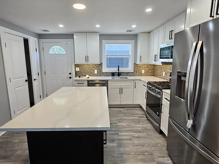 Kitchen with Stainless steel appliances