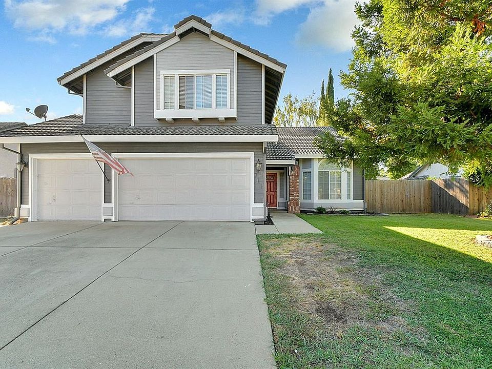 1st image of 711 Scirocco Dr