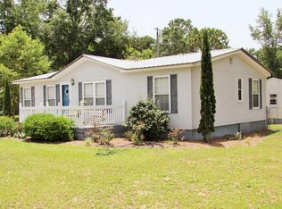 401 Three Rivers Rd, Carrabelle, FL 32322