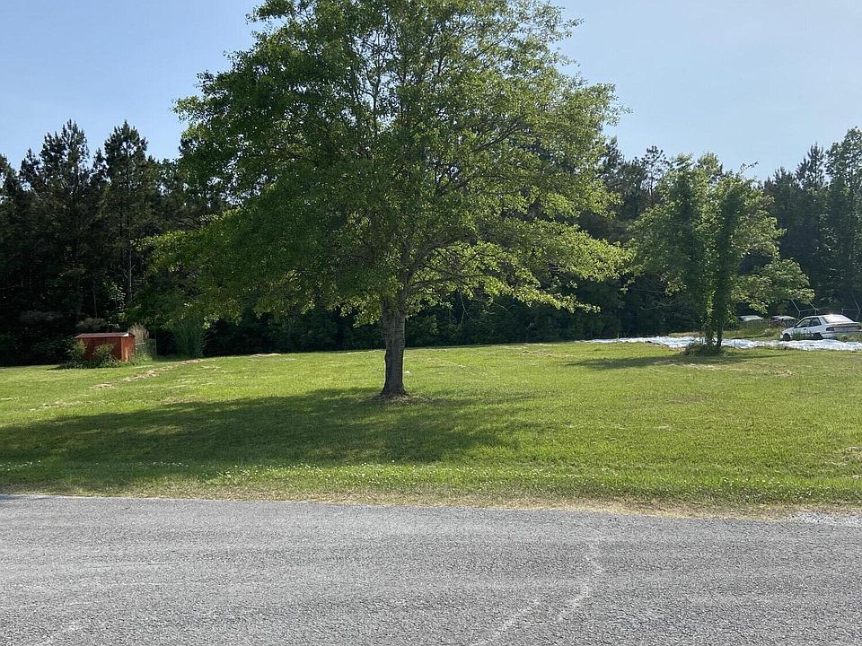 2nd image of 128 Great Oaks Ct