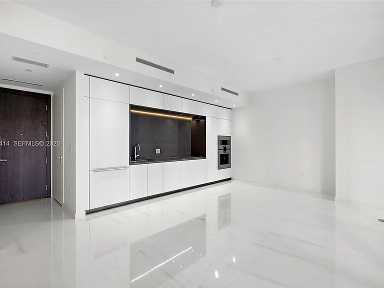 300 Biscayne Boulevard Way #1708 — Photo 7