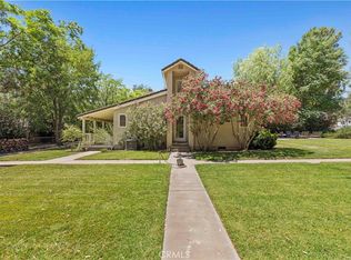 30045 Bouquet Canyon Rd, Saugus, CA 91390