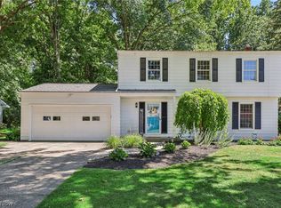 2002 Willowdale Dr, Stow, OH 44224