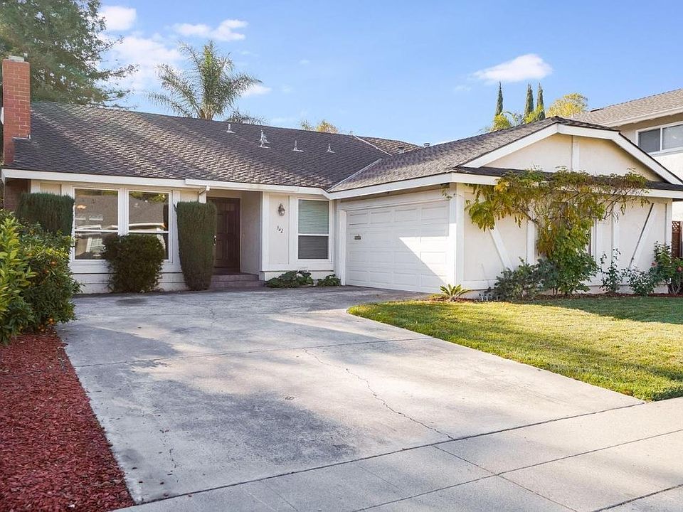 1st image of 342 Avenida Nogales