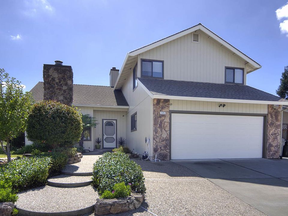 1st image of 520 Merlot Dr